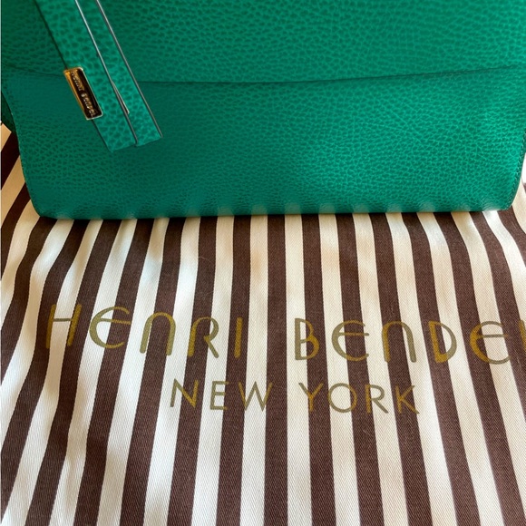 Henri Bendel Green Handbag - Picture 8 of 8